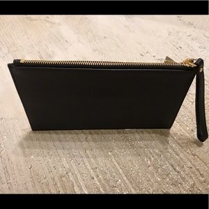 Michael Kors Bags - MICHAEL KORS leather pouch . Michael Kors Bags - MICHAEL KORS leather pouch .